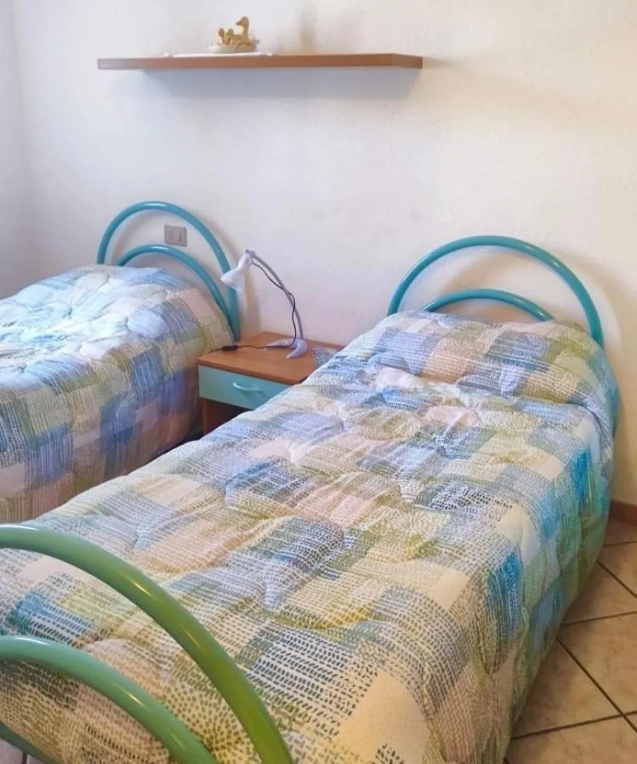 Willa Casa Antonella San Teodoro  Dom wakacyjny